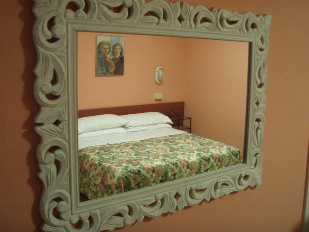 Albergo Fiorentino サンセポルクロ エクステリア 写真